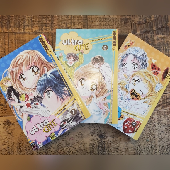 Ultra Cute Set of 9 Graphic Novels - Picture 4 of 4